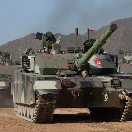 八發(fā)八中！兵器工業(yè)集團(tuán)多款“裝甲與反裝甲”武器首次公開(kāi)實(shí)彈射擊